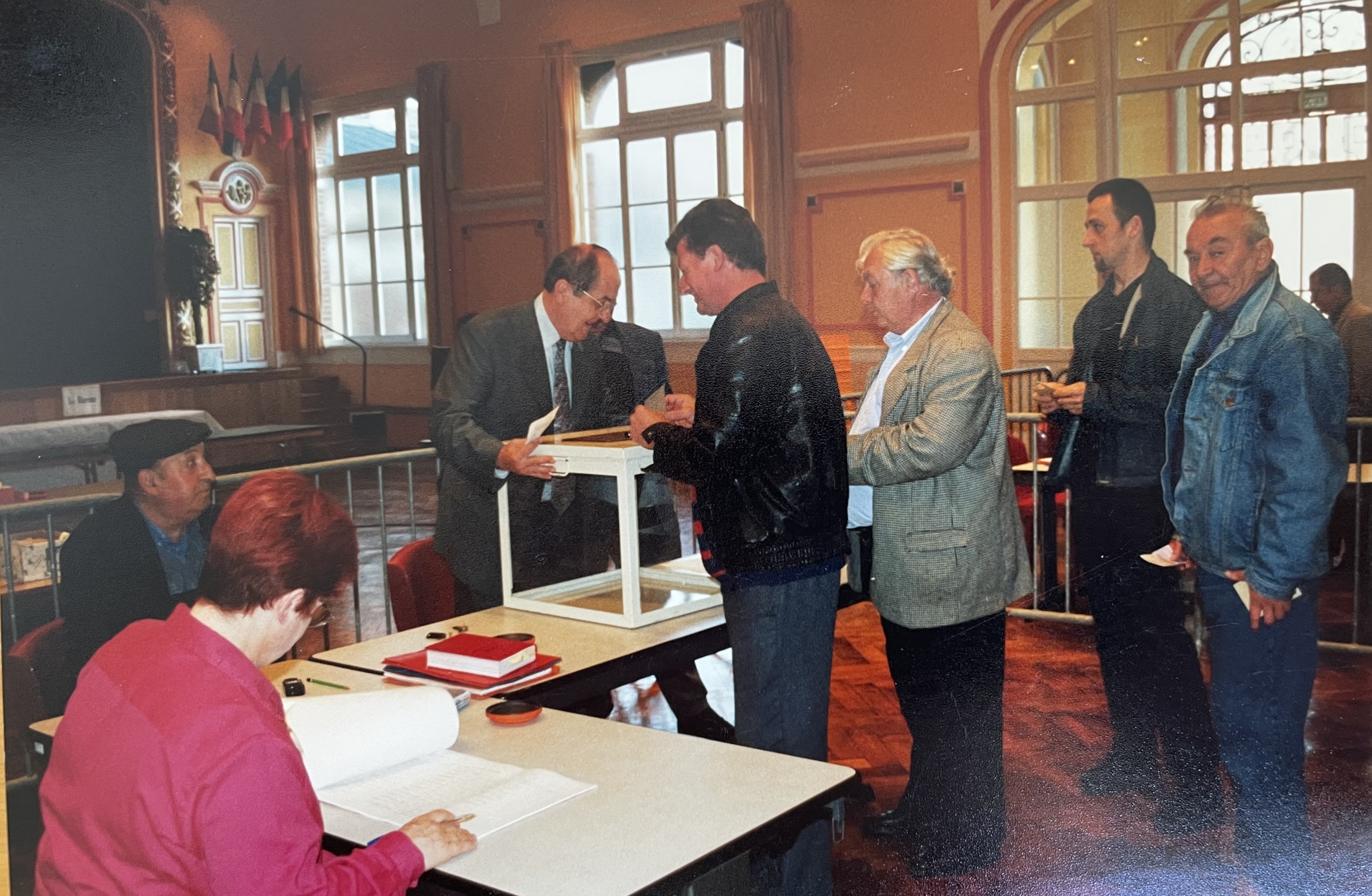 Élections (2)
